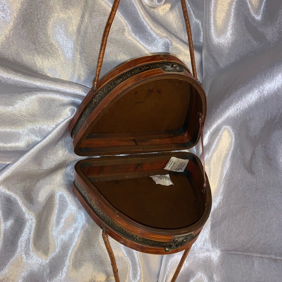 Purse - Picture 5 of 5